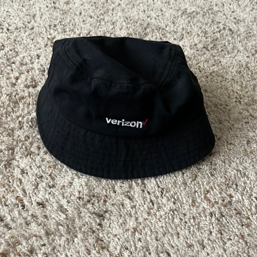 Verizon Bucket Hat